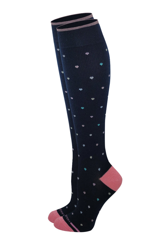 Women’s knee high compression socks with mini heart design, 15–20 mmHg graduated support for circulation and swelling relief